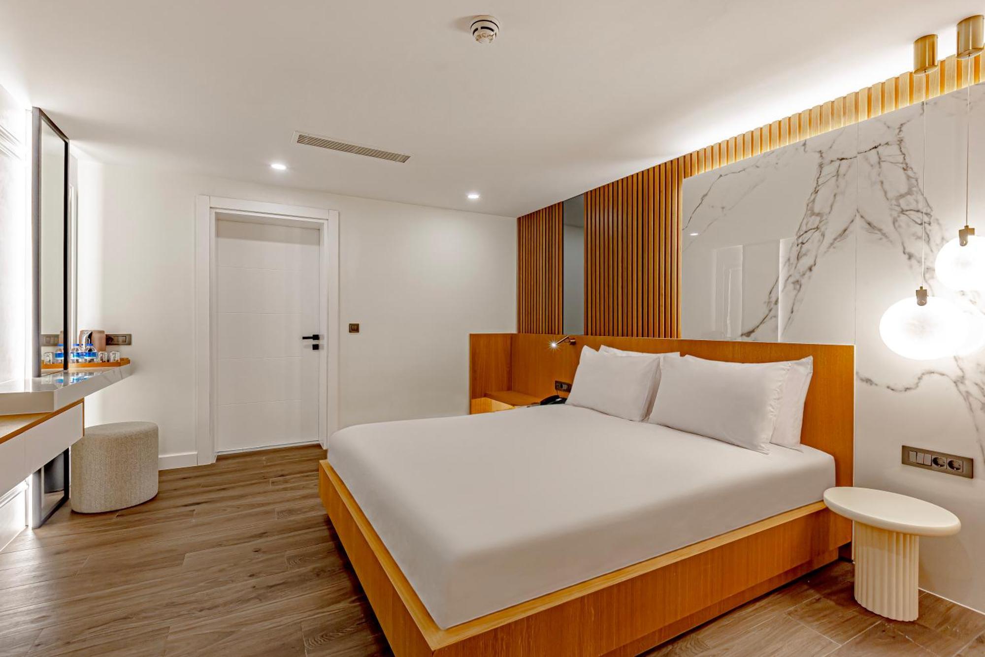 Dulcet Hotel Анталья Экстерьер фото